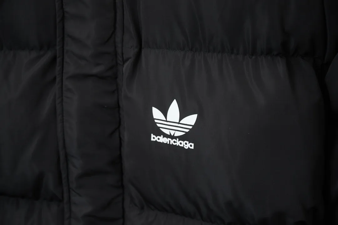 𝘽𝘼𝙇𝙀𝙉𝘾𝙄𝘼𝙂𝘼 BLCG × AD · 、 · 4 · · 330 · 500 · · · ➕ · · · · logo · logo · ：Black Size：46/48/50/52